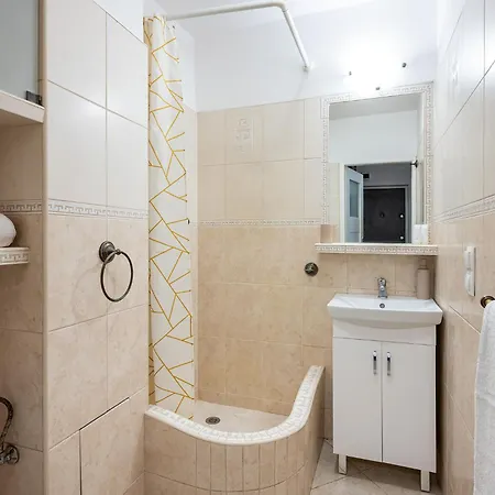 Apartment Solec 79a Mieszkanie Z Prywatnym Parkingiem Oraz Tarasem Oddzielna Sypialnia *