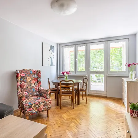 Apartment Solec 79a Mieszkanie Z Prywatnym Parkingiem Oraz Tarasem Oddzielna Sypialnia *